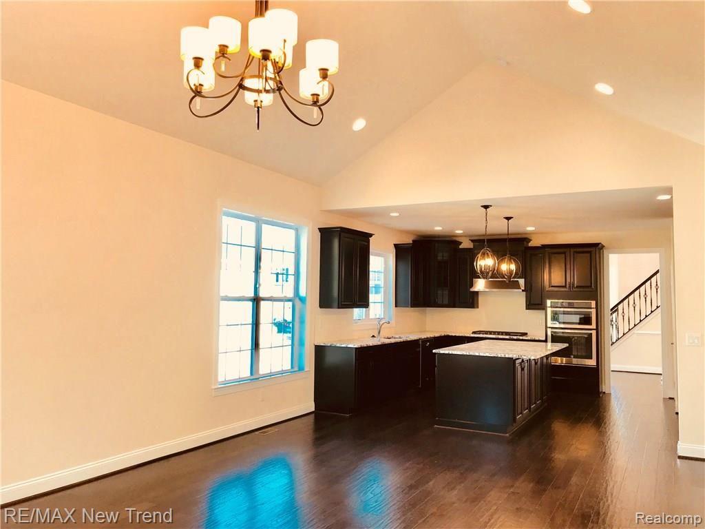 42932 Cardinal Way Novi, MI 48375 - Photo 8 of 22