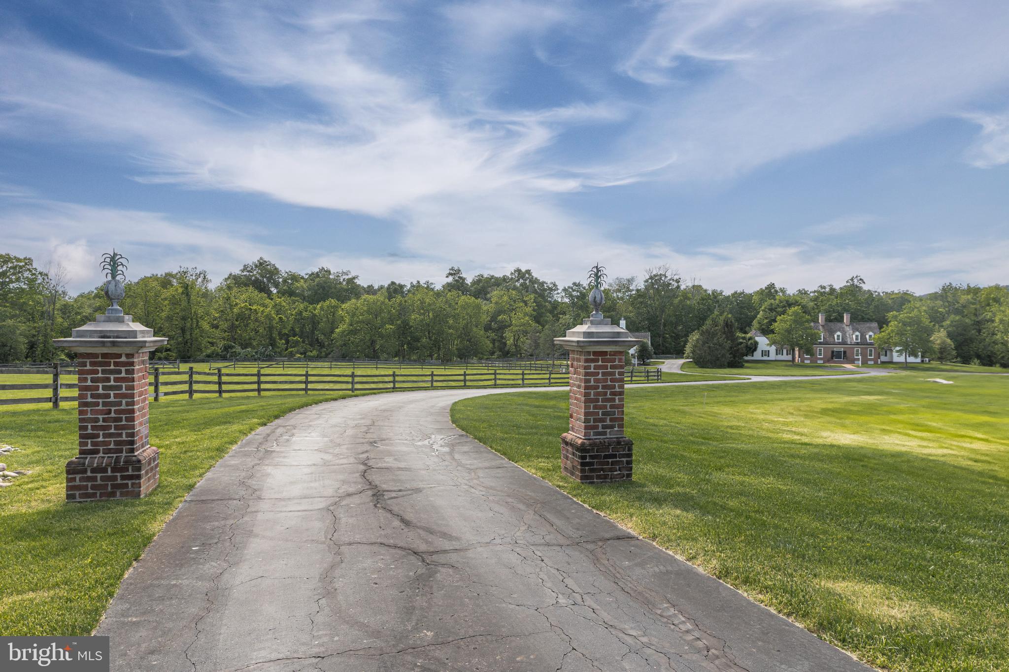 71 Covered Bridge Road New Hope, PA 18938 - Photo 2 of 94