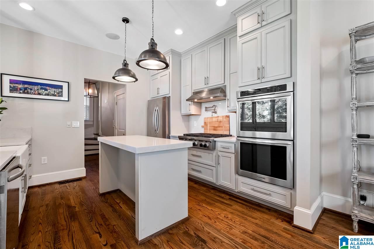 1124 Glen View Road Birmingham, AL 35222 - Photo 11 of 46