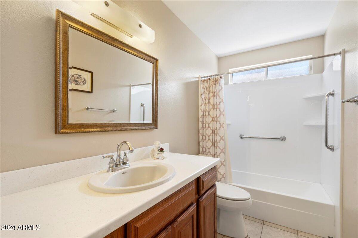 825 East Grandview Road Phoenix, AZ 85022 - Photo 21 of 36 18-63493627