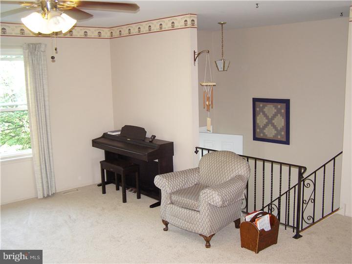 23 Cheyenne Road Royersford, PA 19468 - Photo 8 of 25 Gallery Image 8
