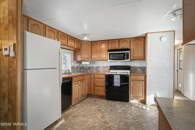 $85,000 | 710 Highway 821, Unit 125, Yakima, WA 98901