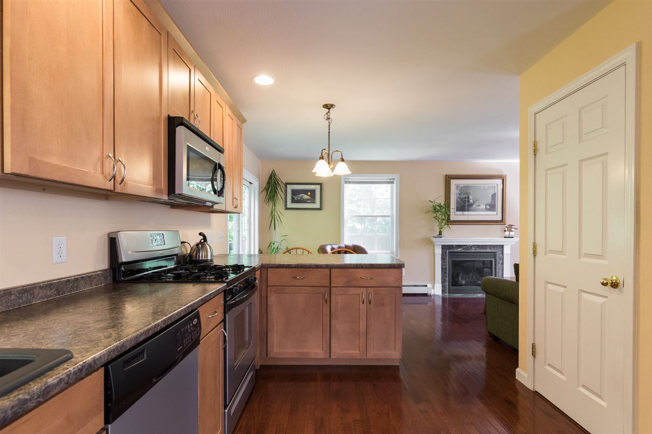 48 Sofia Way Nottingham, NH 03290 - Photo 9 of 35