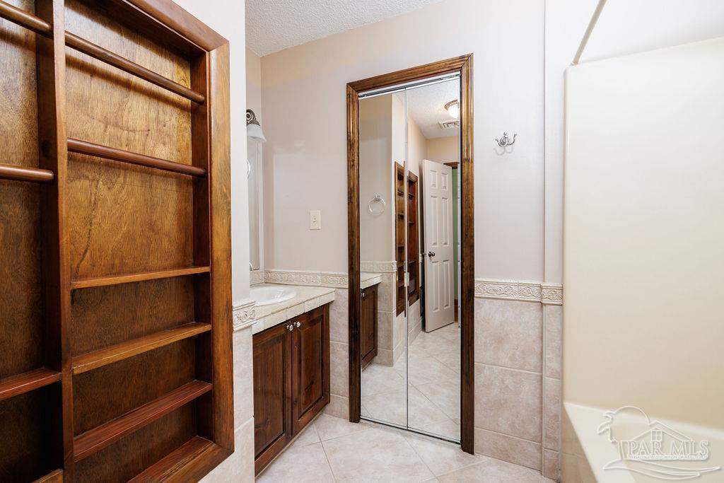 5425 Windham Road Milton, FL 32570 - Photo 8 of 22