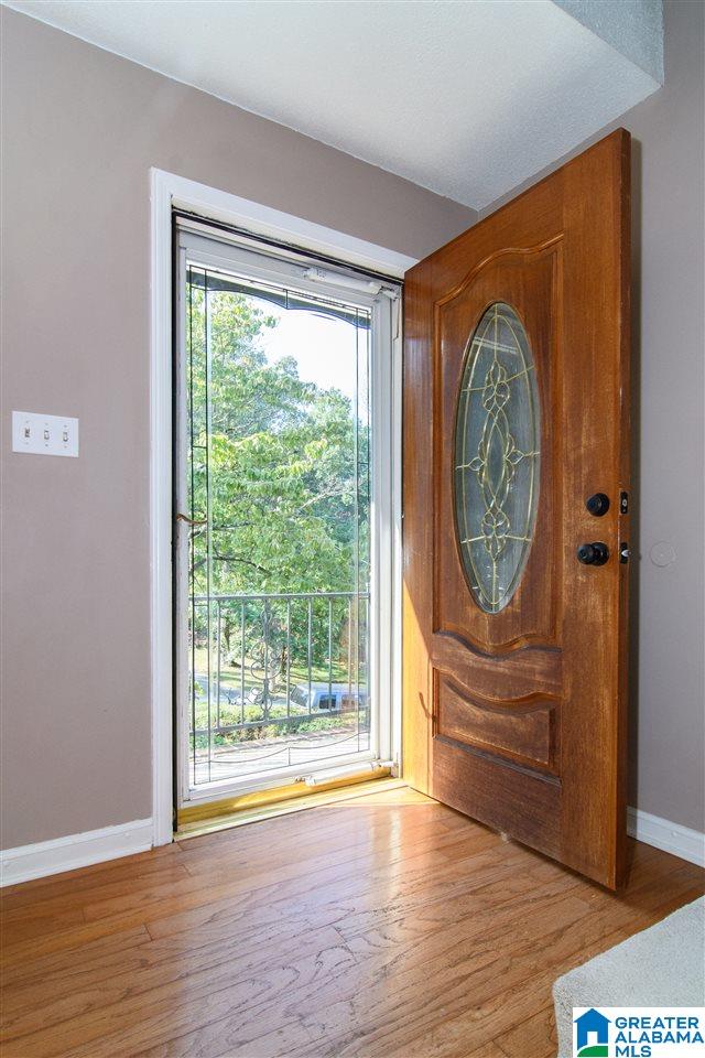 202 Stoneview Trail Birmingham, AL 35210 - Photo 2 of 50