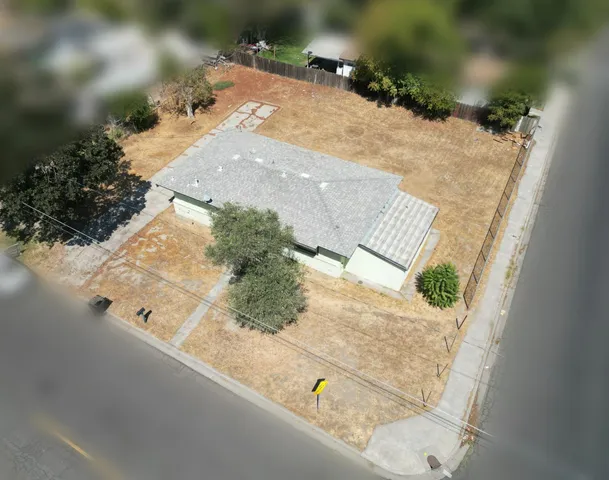 $240,500 | 400 Scott Street, Hanford, CA 93230