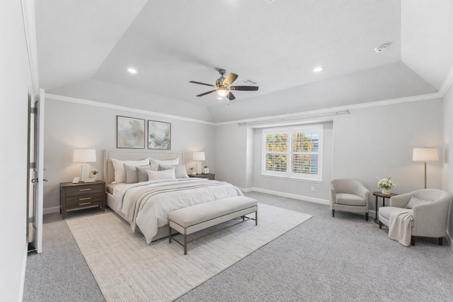 2607 Nicholson Street Houston, TX 77008 - Photo 17 of 29 a bedroom with a bed and a couch