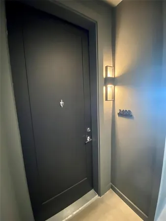 $2,000 | 4801 Springdale Road, Unit 2408, Austin, TX 78723