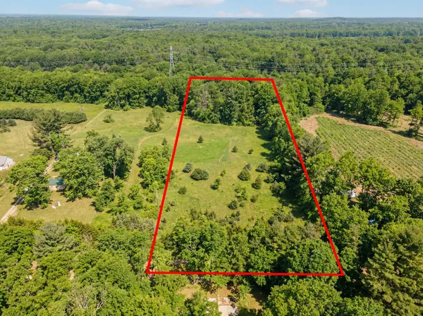 $65,000 | 55126 24th Avenue, Bangor, MI 49013