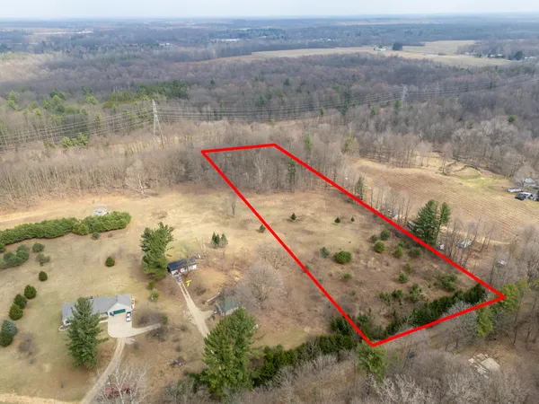 $65,000 | 55126 24th Avenue, Bangor, MI 49013