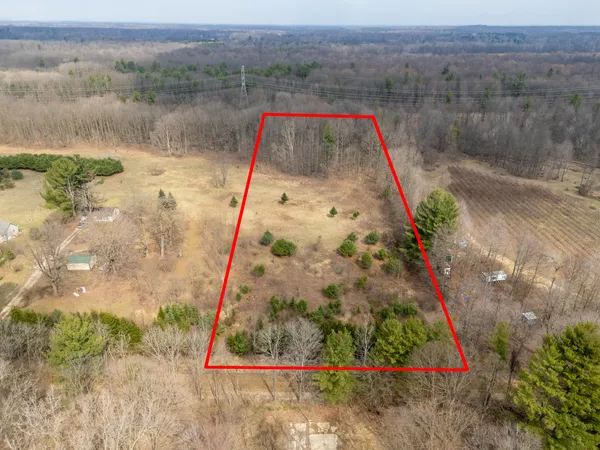 $65,000 | 55126 24th Avenue, Bangor, MI 49013