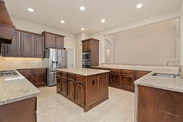 $525,000 | 3932 Pinecrest Peak Drive, Spring, TX 77386