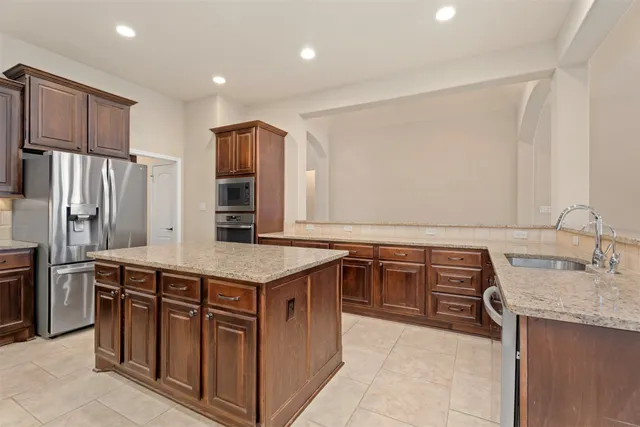 $525,000 | 3932 Pinecrest Peak Drive, Spring, TX 77386