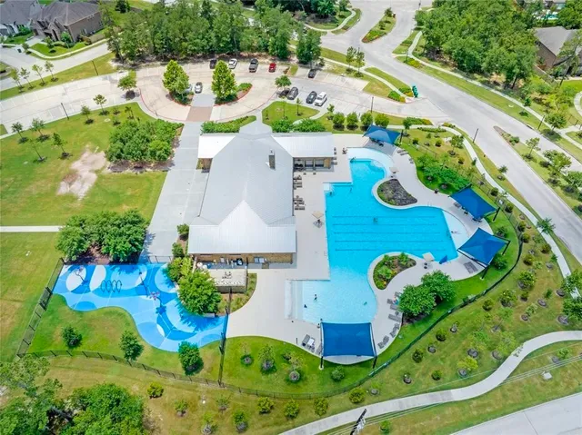 $525,000 | 3932 Pinecrest Peak Drive, Spring, TX 77386