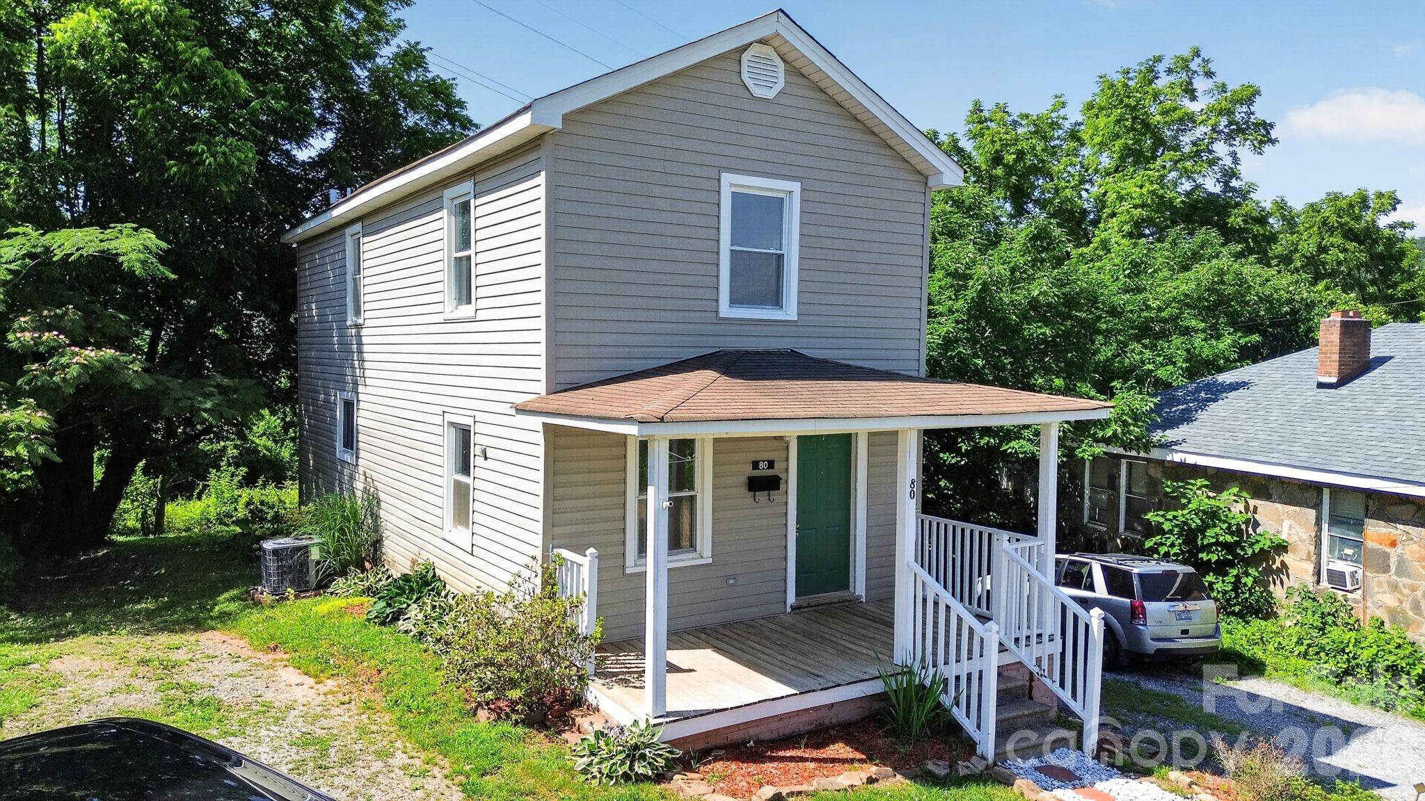 80 Ridge Street Marion, NC 28752 - Photo 2 of 18