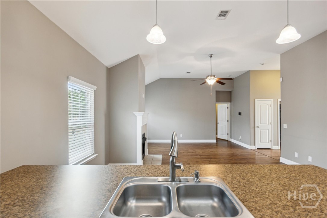 151 Waverly Way Savannah, GA 31407 - Photo 13 of 35