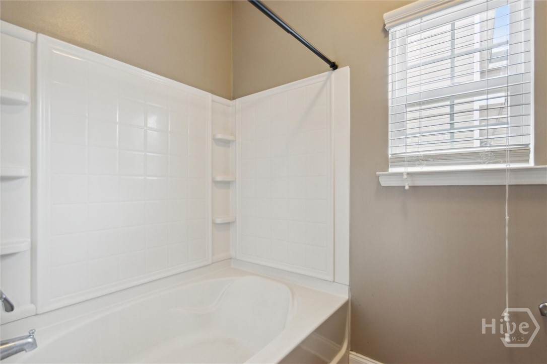 151 Waverly Way Savannah, GA 31407 - Photo 21 of 35