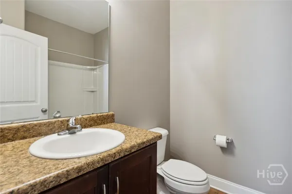 $2,200 | 151 Waverly Way, Savannah, GA 31407