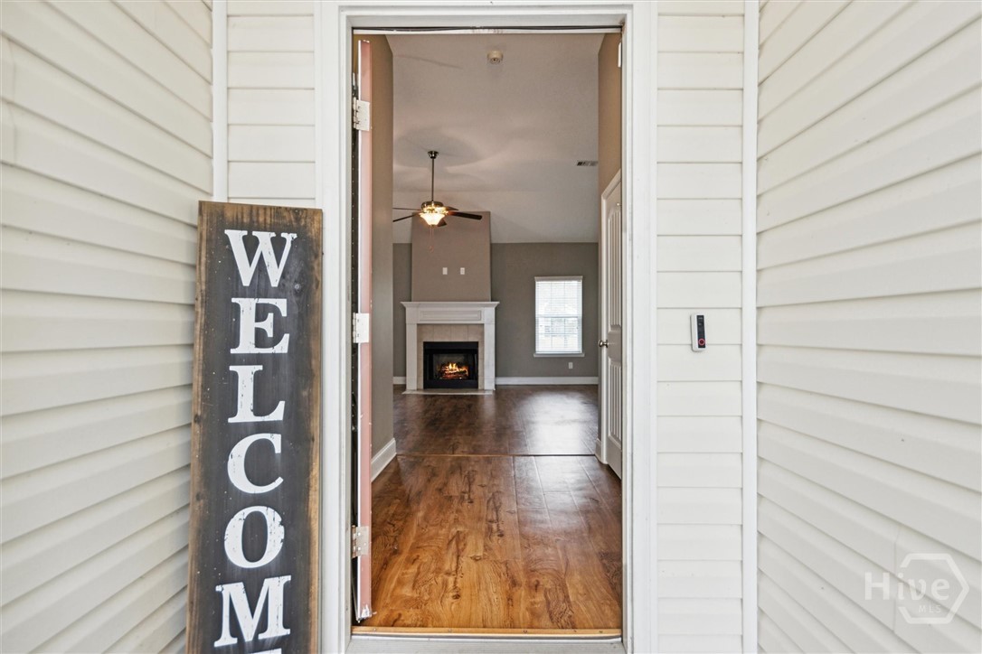 151 Waverly Way Savannah, GA 31407 - Photo 4 of 35