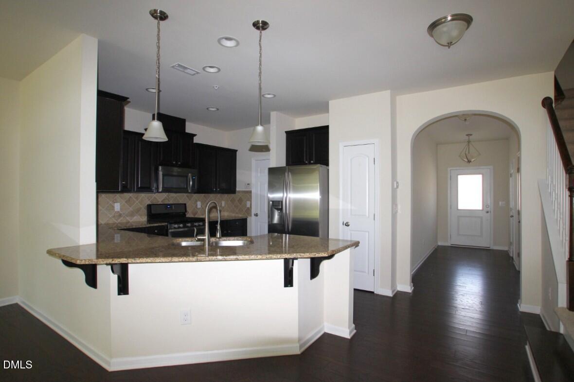 10019 Lynnberry Place Raleigh, NC 27617 - Photo 2 of 15 kitchen2