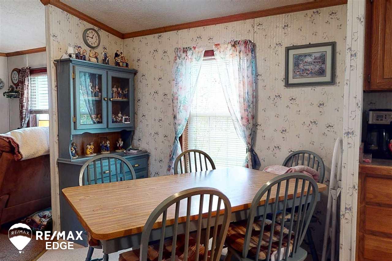 4626 Caine Road Vassar, MI 48768 - Photo 18 of 54 50010886-17.JPG