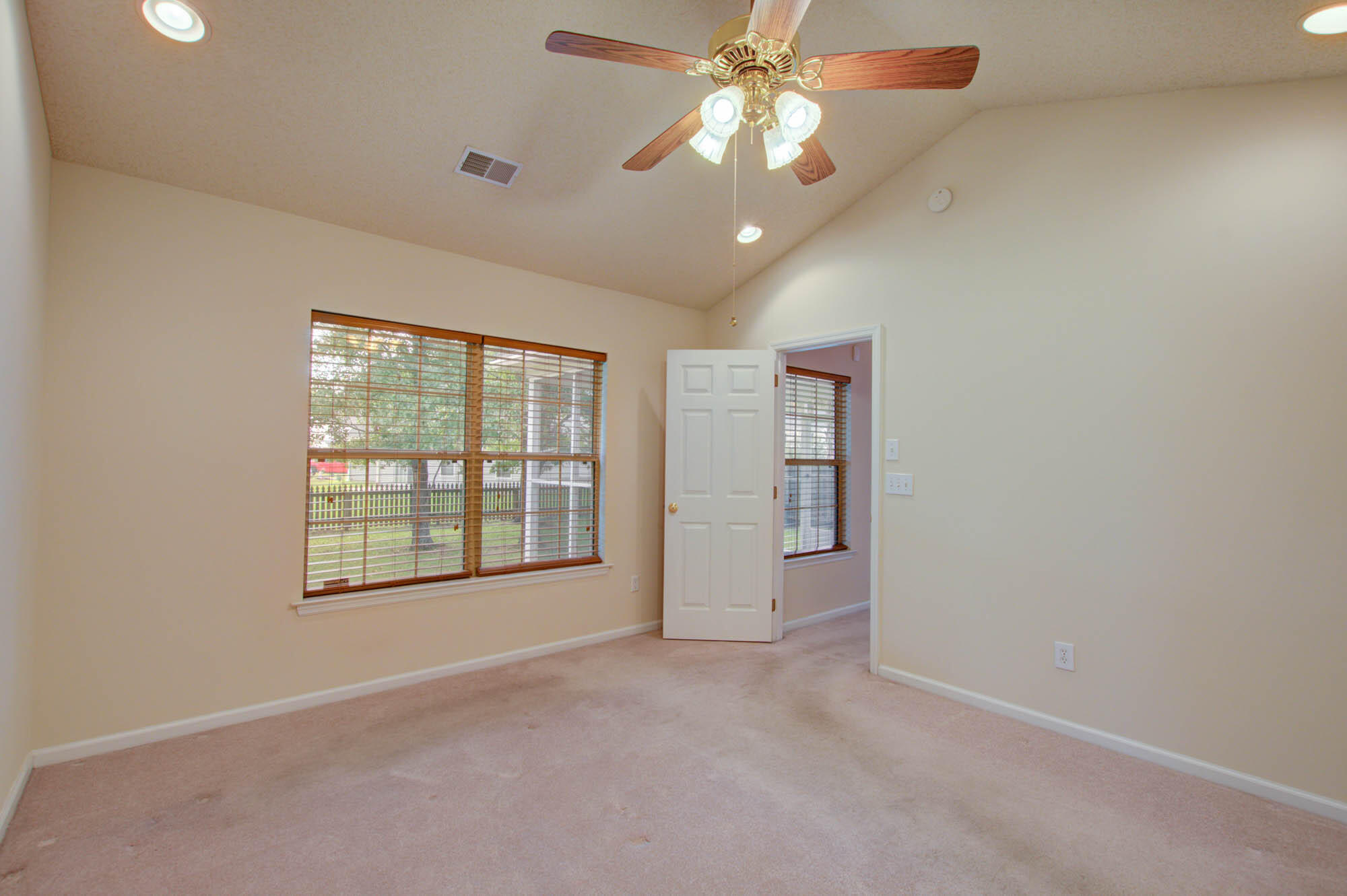 249 Eagle Ridge Road Summerville, SC 29485 - Photo 15 of 26 249 Eagle Ridge-CalSiglerPhotography (15