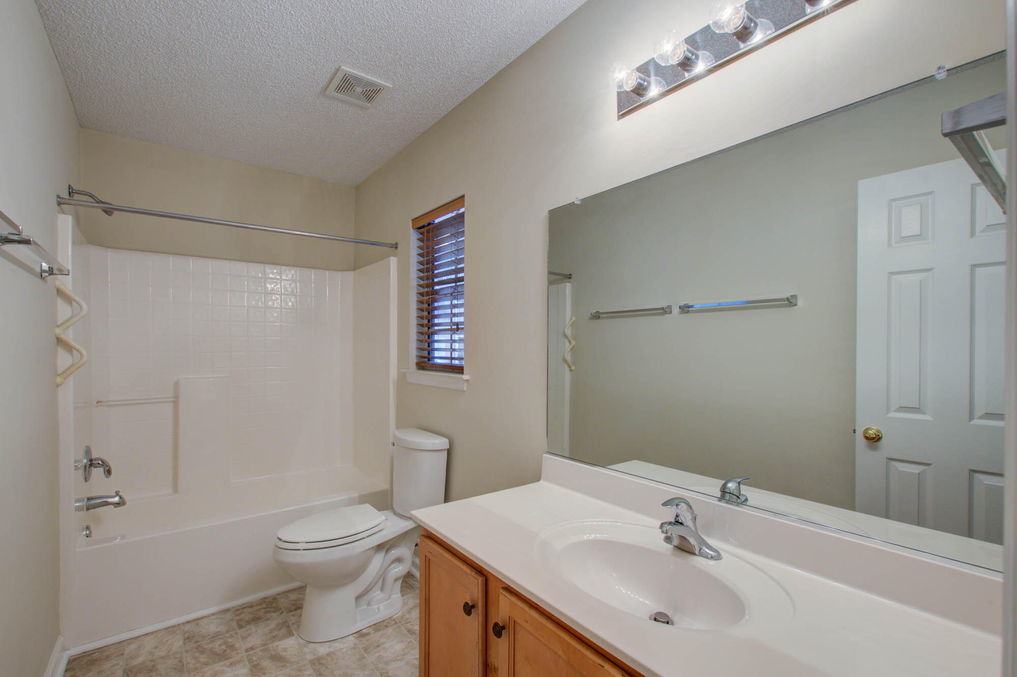 249 Eagle Ridge Road Summerville, SC 29485 - Photo 20 of 26 249 Eagle Ridge-CalSiglerPhotography (20