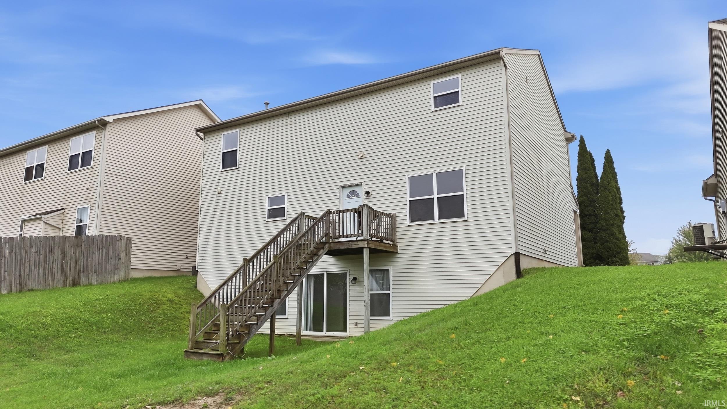 202 Riley Place Fort Wayne, IN 46825 - Photo 2 of 34 Gallery Image 2