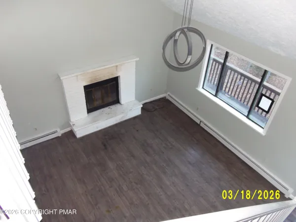 $249,900 | 240 Powder Horn Road, Henryville, PA 18332