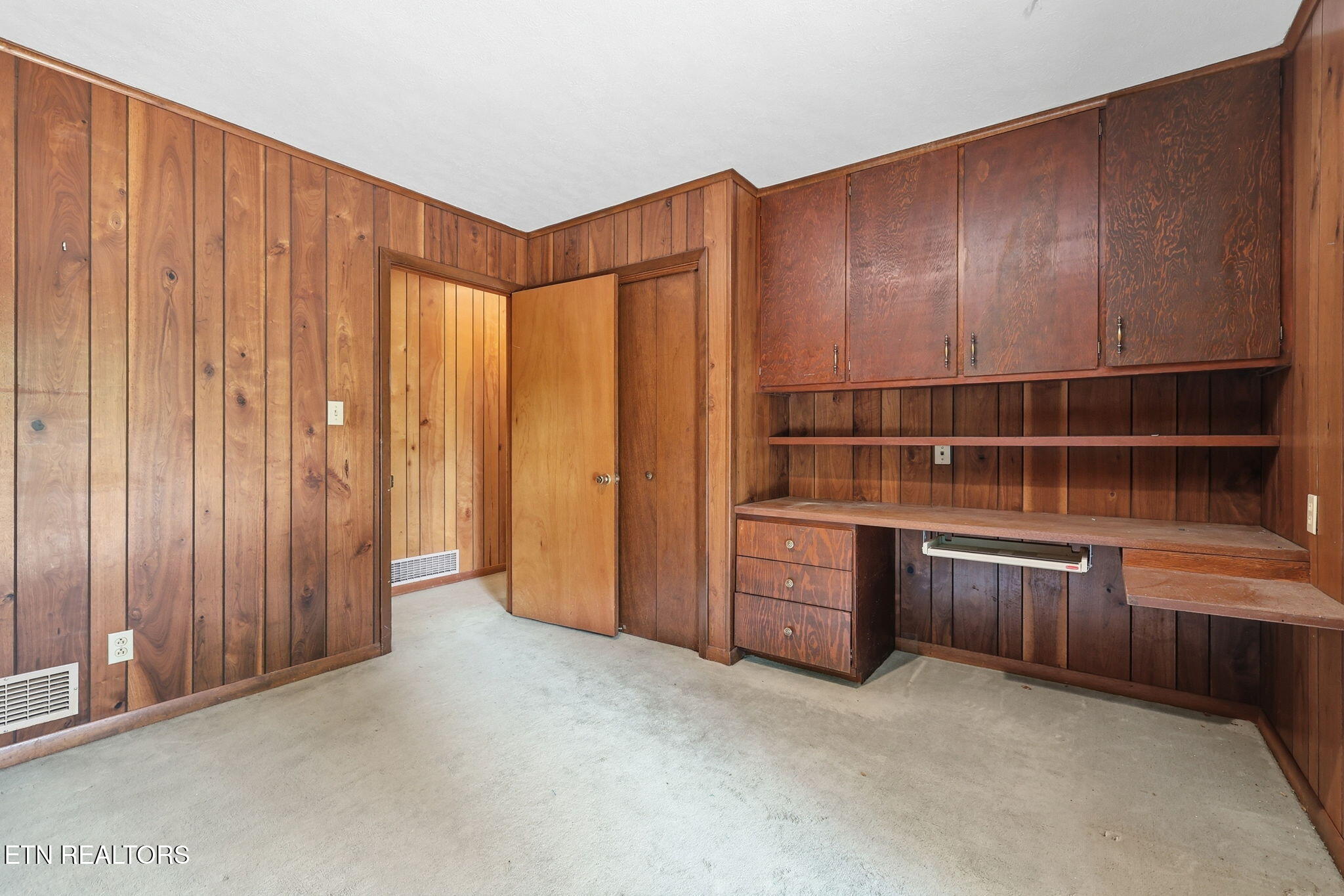 114 Balboa Circle Oak Ridge, TN 37830 - Photo 34 of 52 Bedroom 5