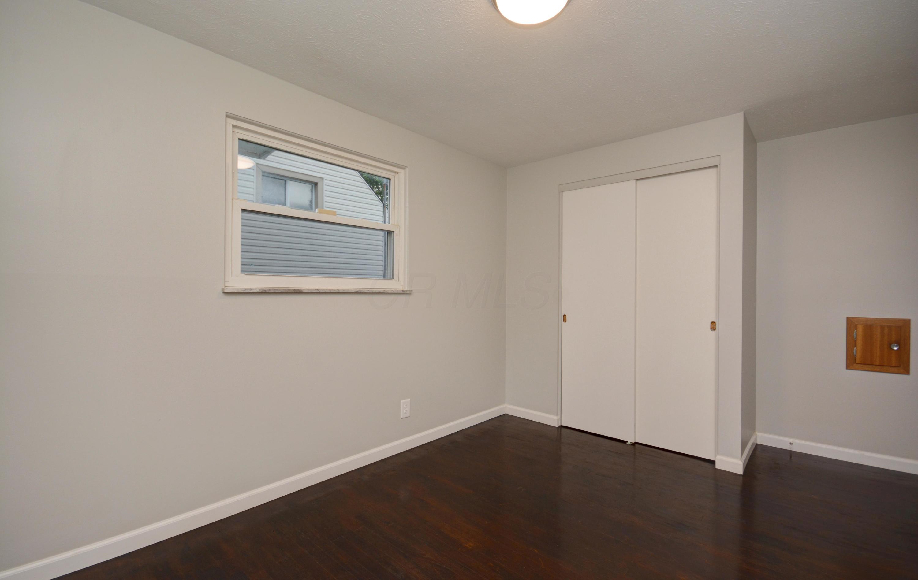199 North Gould Road Columbus, OH 43209 - Photo 16 of 32