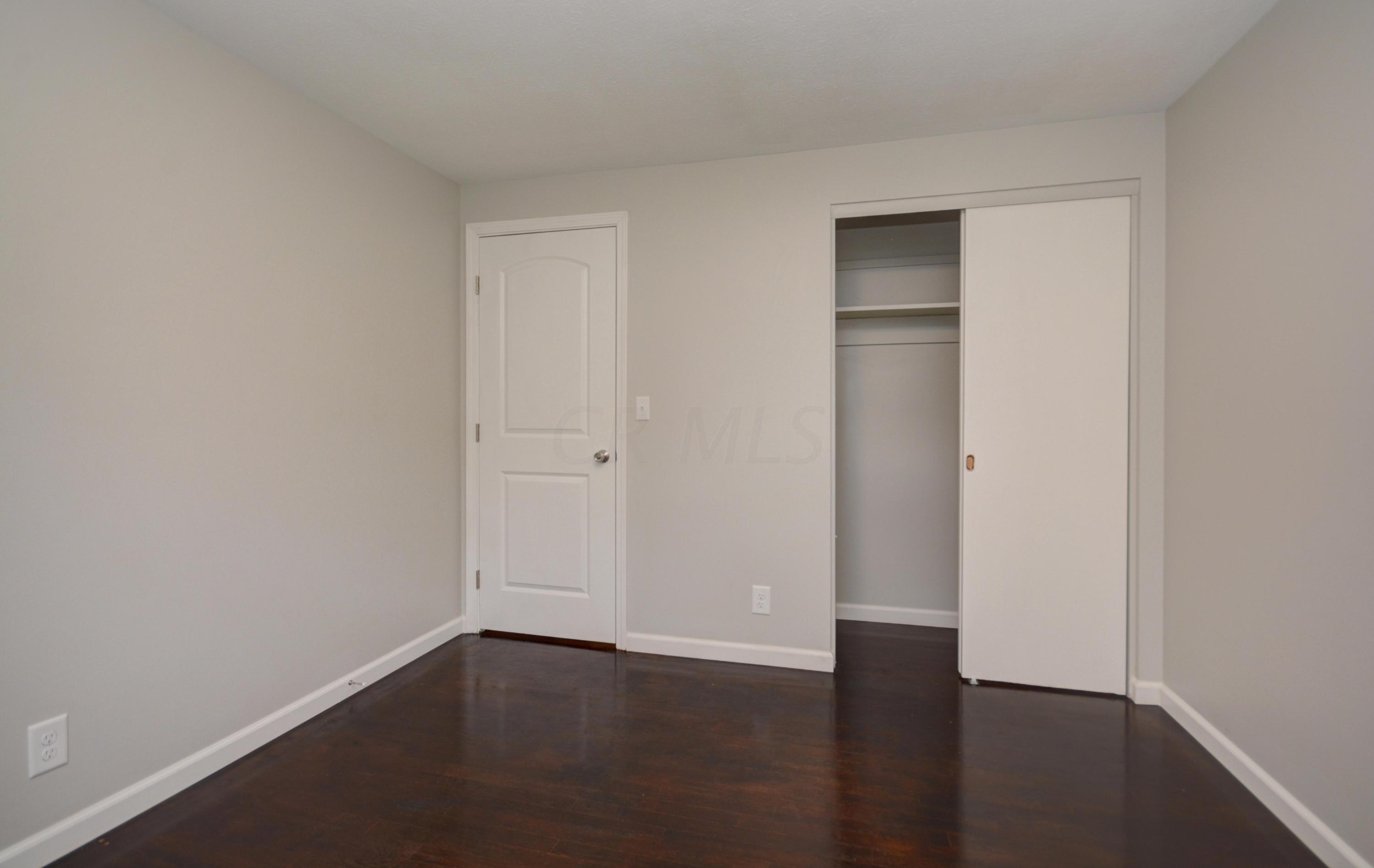 199 North Gould Road Columbus, OH 43209 - Photo 19 of 32