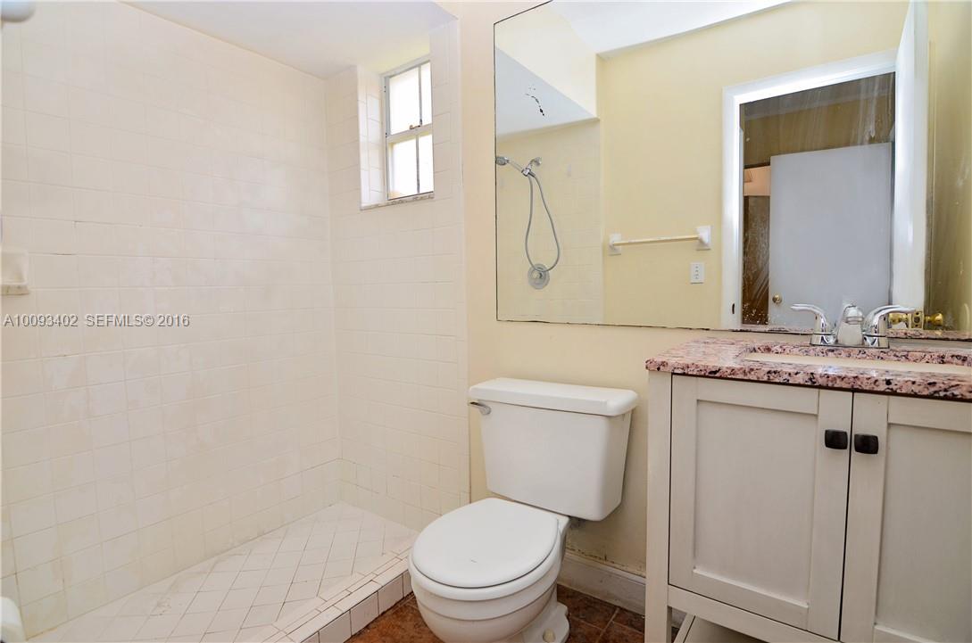 22300 Southwest 101 Avenue Road Cutler Bay, FL 33190 - Photo 5 of 19