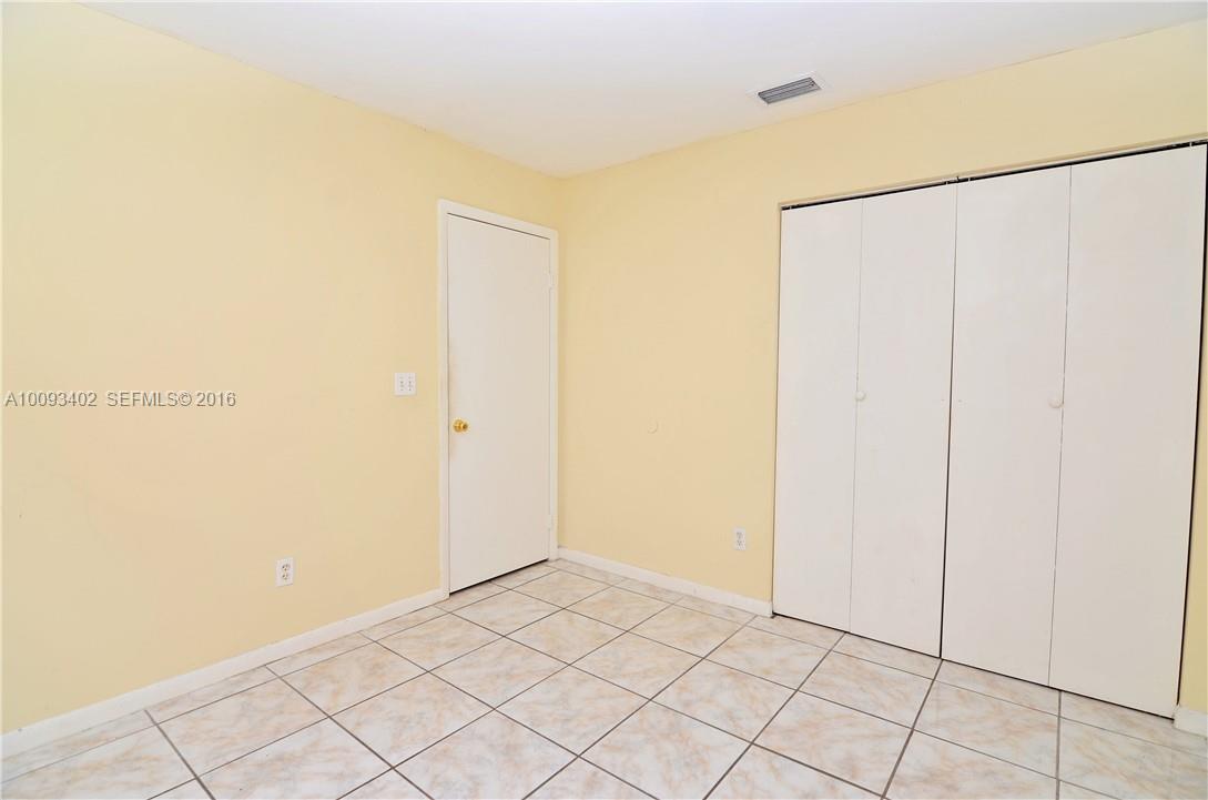 22300 Southwest 101 Avenue Road Cutler Bay, FL 33190 - Photo 7 of 19