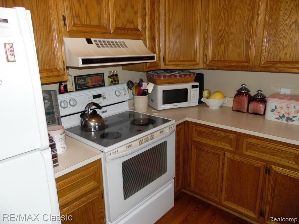 4416 Rochester Road, Unit 7 Royal Oak, MI 48073 - Photo 6 of 15