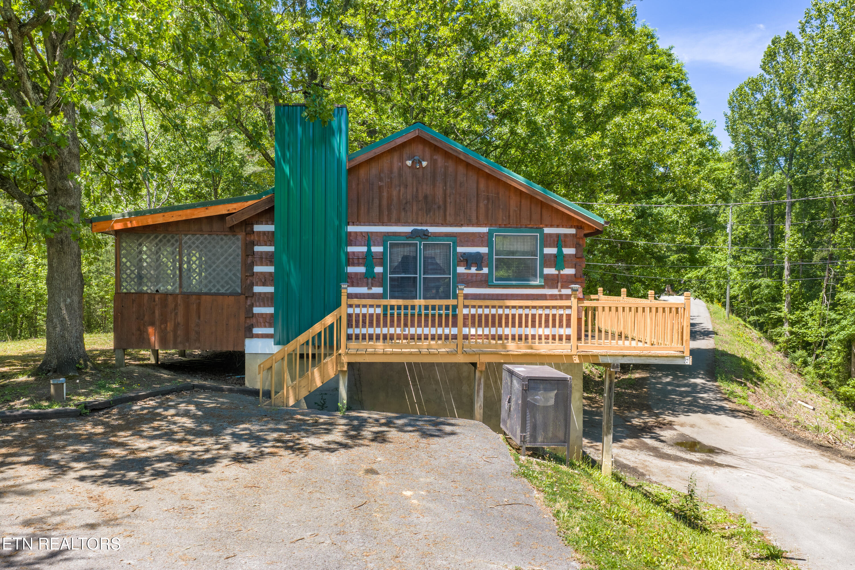 1510 Ridgecrest Drive Pigeon Forge, TN 37876 - Photo 29 of 29 1 (1)