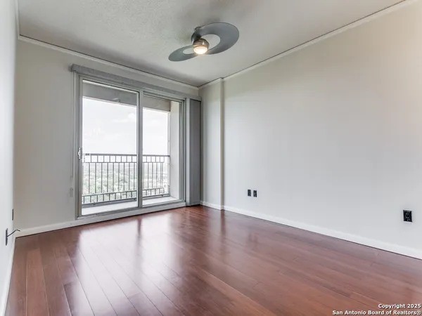 $25,000 | 1 Towers Park Lane, Unit 1803, San Antonio, TX 78209