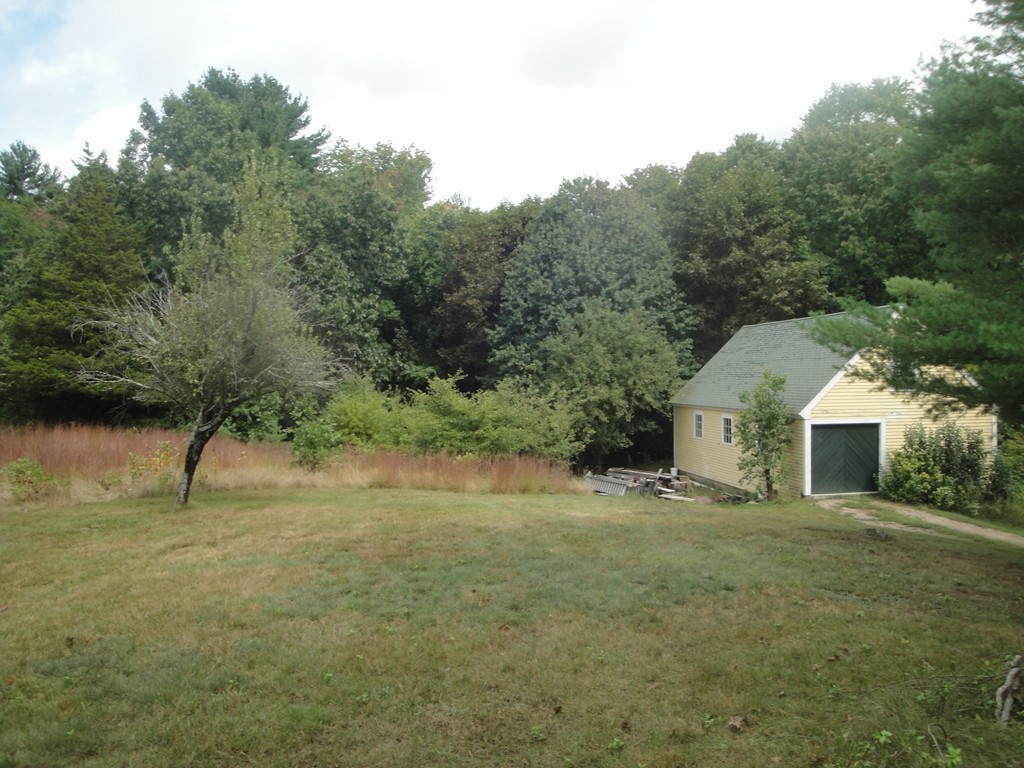 237 Main Street Boxford, MA 01921 - Photo 5 of 24