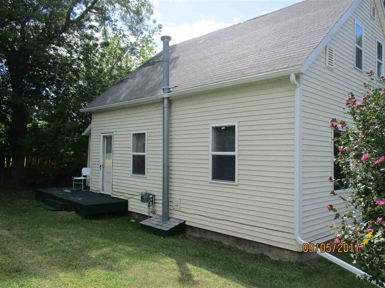 1012 Rosedale Street Alma, MI 48801 - Photo 3 of 11 1838240-2.JPG