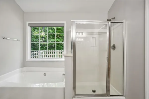 $3,100 | 4395 Red Rock Point, Suwanee, GA 30024