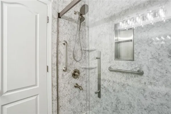 $3,100 | 4395 Red Rock Point, Suwanee, GA 30024