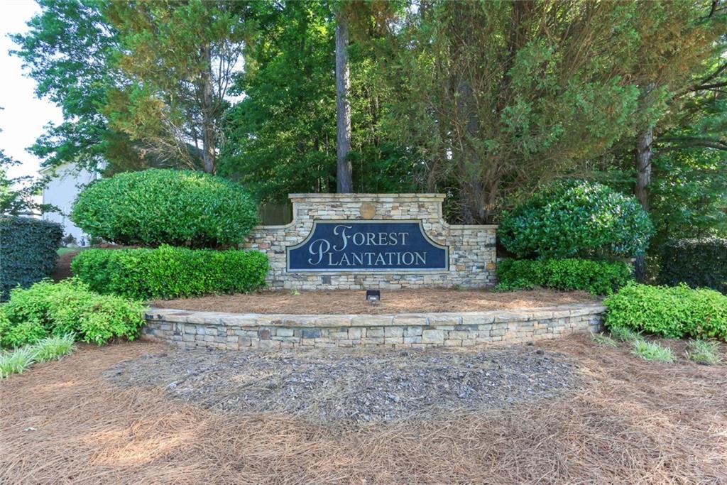 4395 Red Rock Point Suwanee, GA 30024 - Photo 30 of 38