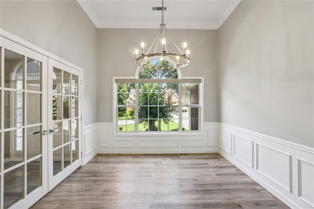 4395 Red Rock Point Suwanee, GA 30024 - Photo 6 of 38