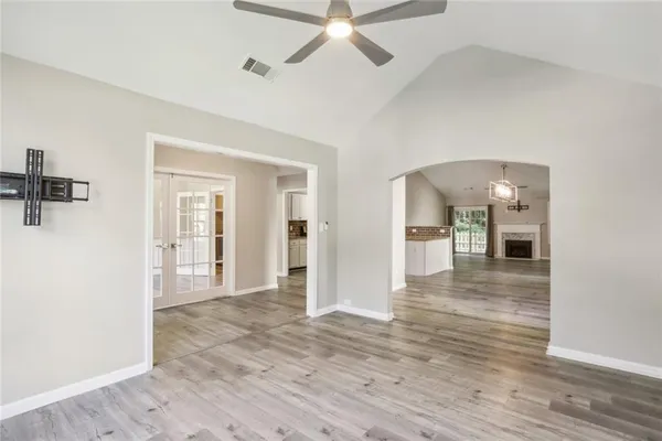 $3,100 | 4395 Red Rock Point, Suwanee, GA 30024