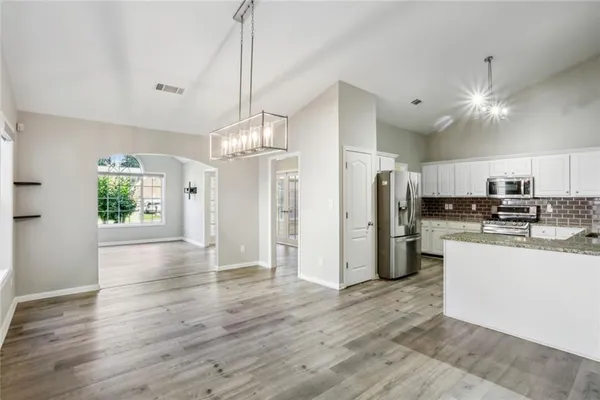 $3,100 | 4395 Red Rock Point, Suwanee, GA 30024