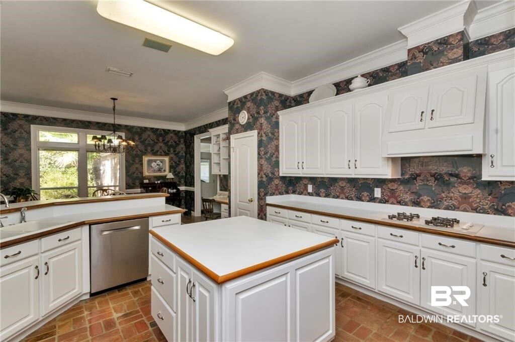 6766 Stoneridge Court Mobile, AL 36695 - Photo 7 of 35
