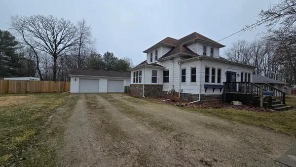 $249,900 | 426 South Webster Street, Bellevue, MI 49021