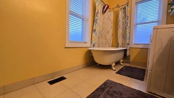 $249,900 | 426 South Webster Street, Bellevue, MI 49021