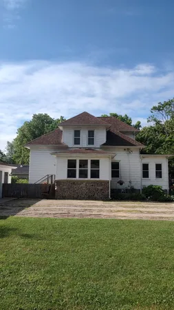 $249,900 | 426 South Webster Street, Bellevue, MI 49021