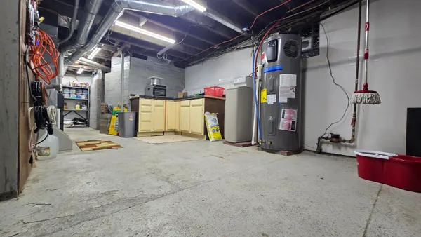 $249,900 | 426 South Webster Street, Bellevue, MI 49021